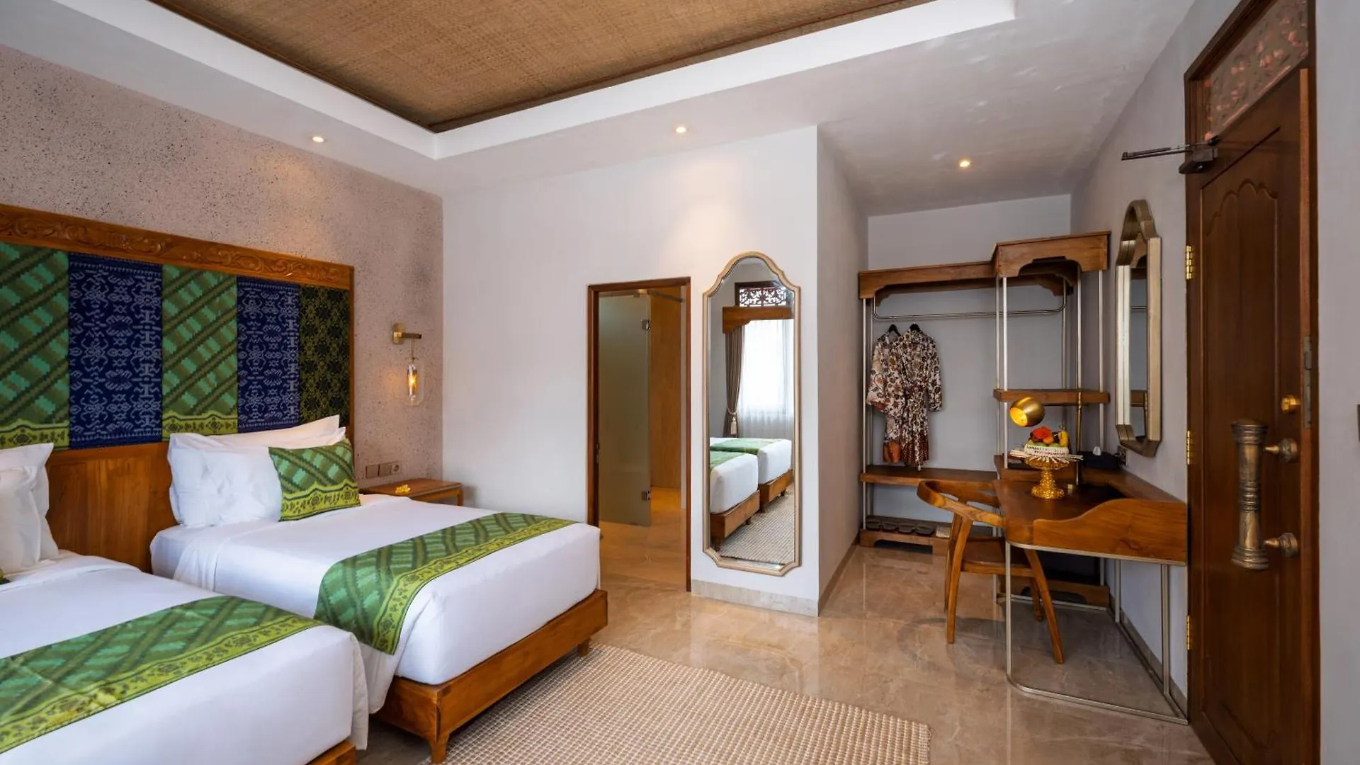 Puri Kantor Legacy - Heritage Palace Убуд 4*,  Индонезия